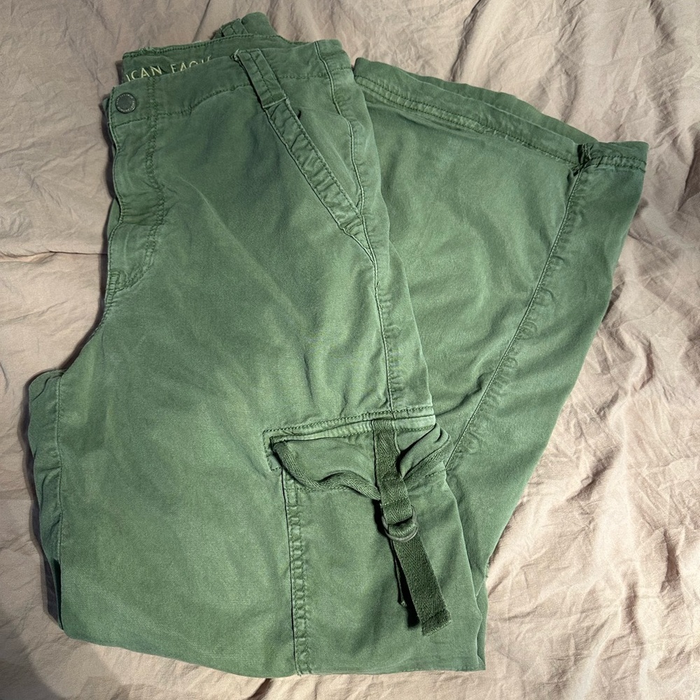 American eagle dreamy drape stretch high waisted baggy wide leg cargo pants